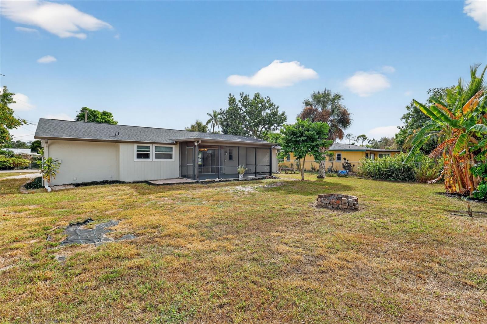 Image 27 of 33 For 8607 Chatham Street