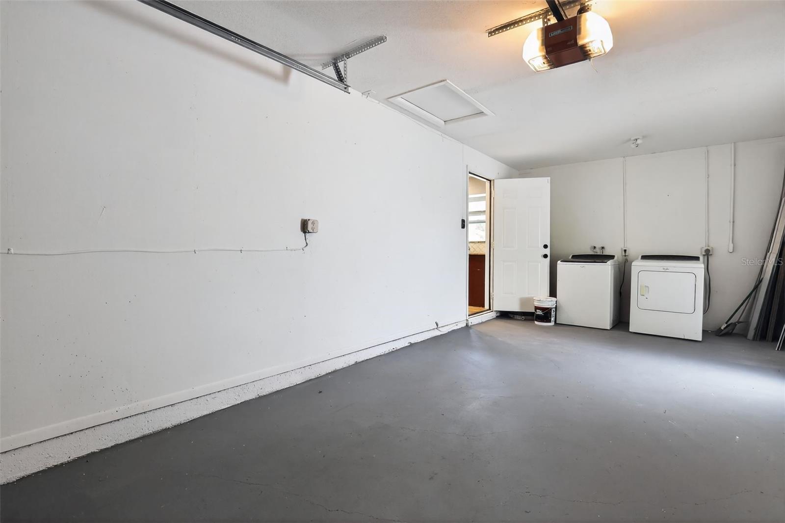 Image 32 of 33 For 8607 Chatham Street