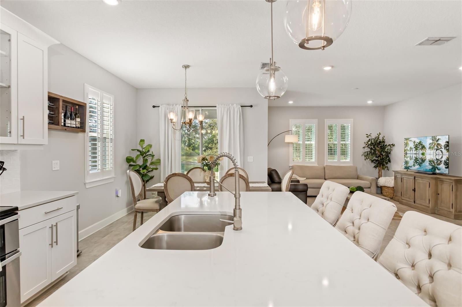 Image 20 of 37 For 10804 Whitland Grove Drive