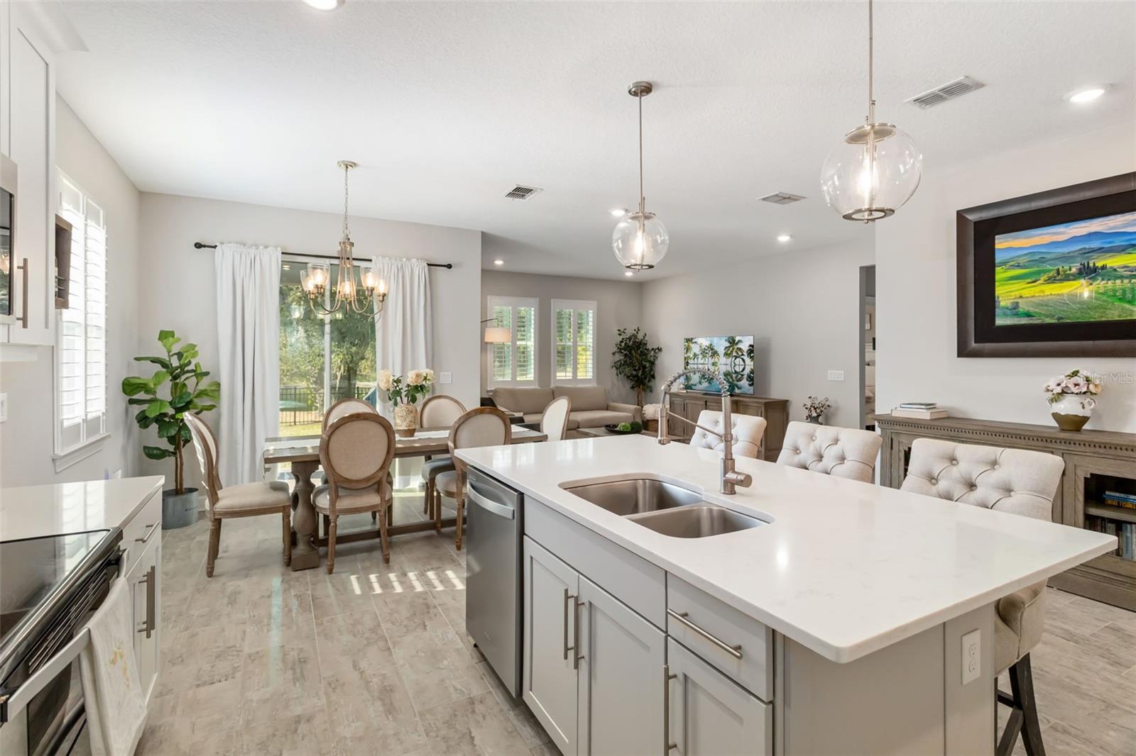 Image 21 of 37 For 10804 Whitland Grove Drive