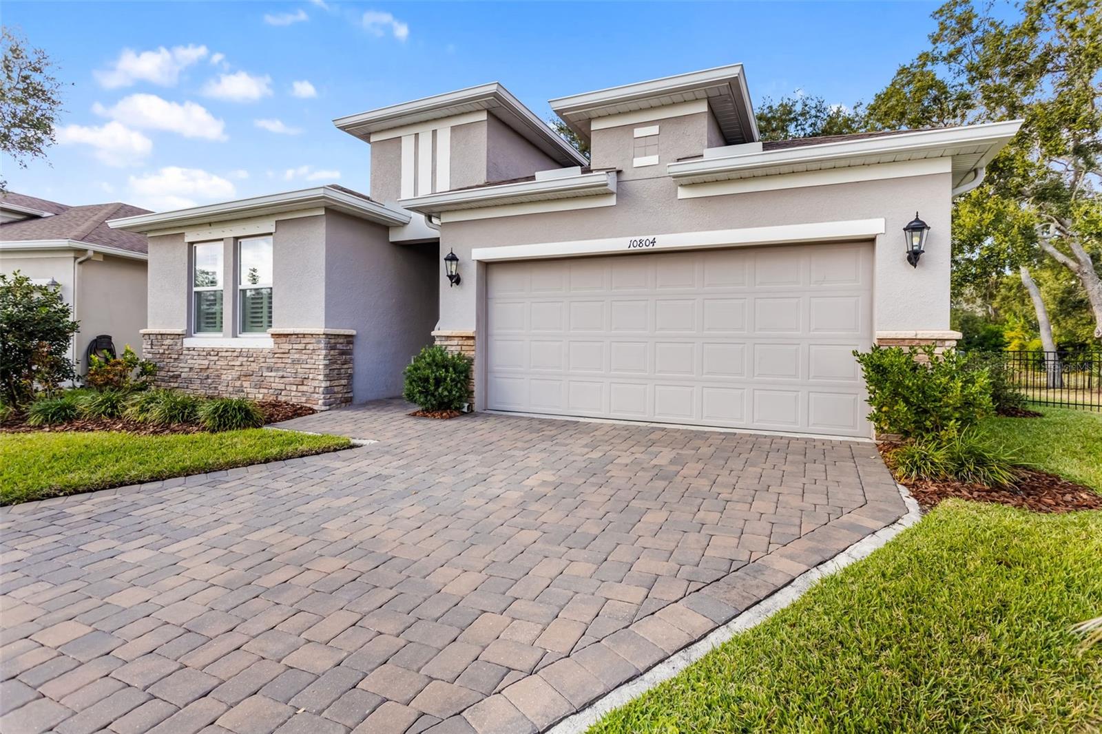 Image 3 of 37 For 10804 Whitland Grove Drive