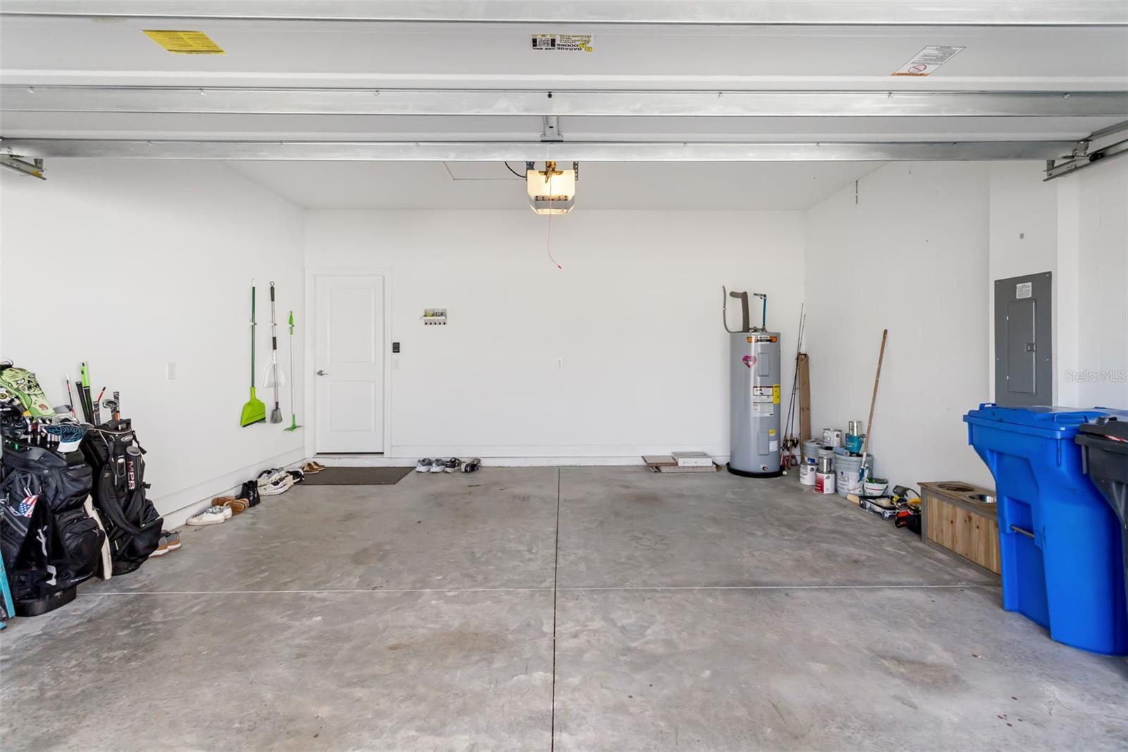 Image 30 of 37 For 10804 Whitland Grove Drive