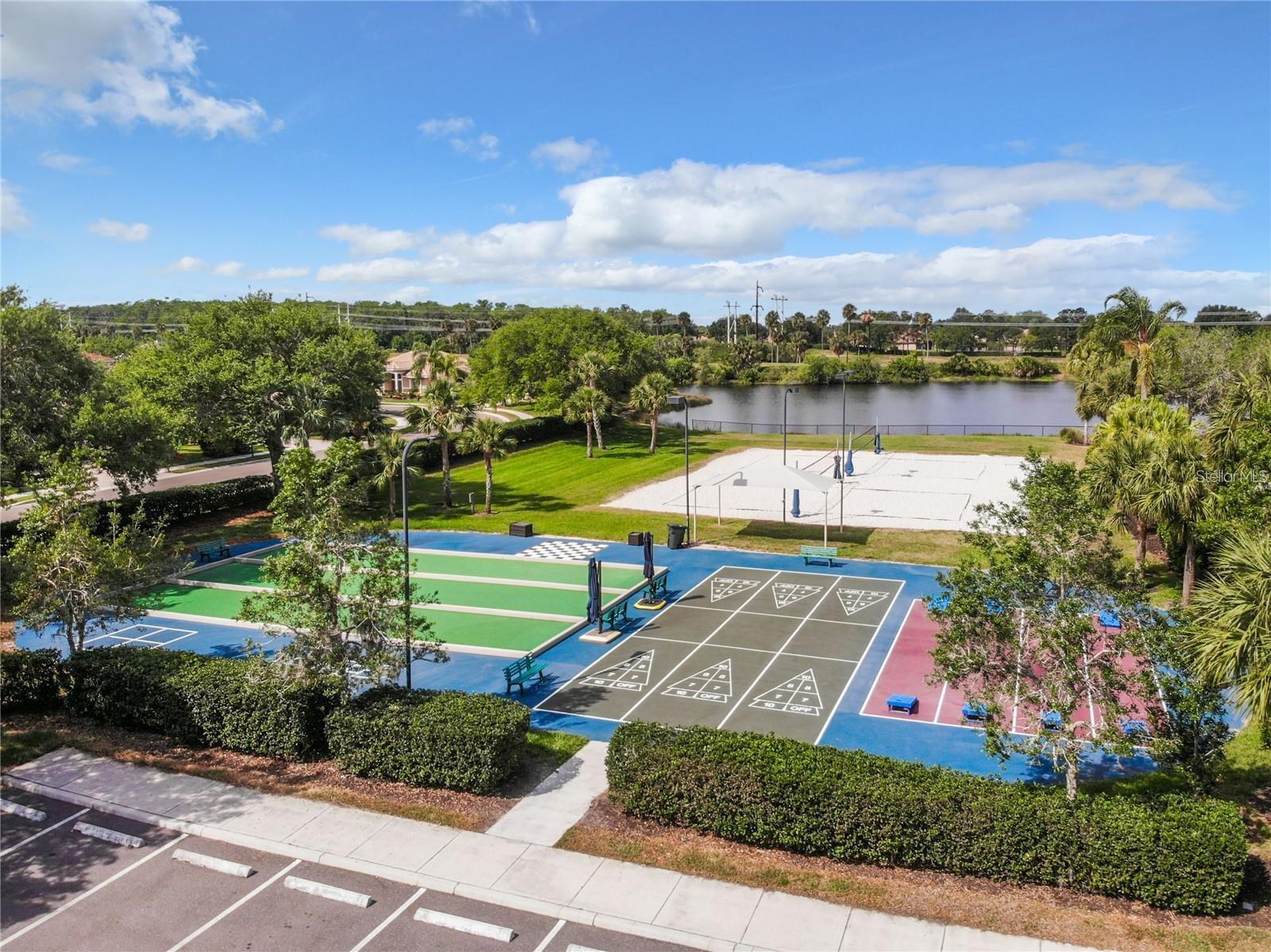 Image 52 of 56 For 819 Fairwaycove Lane 102