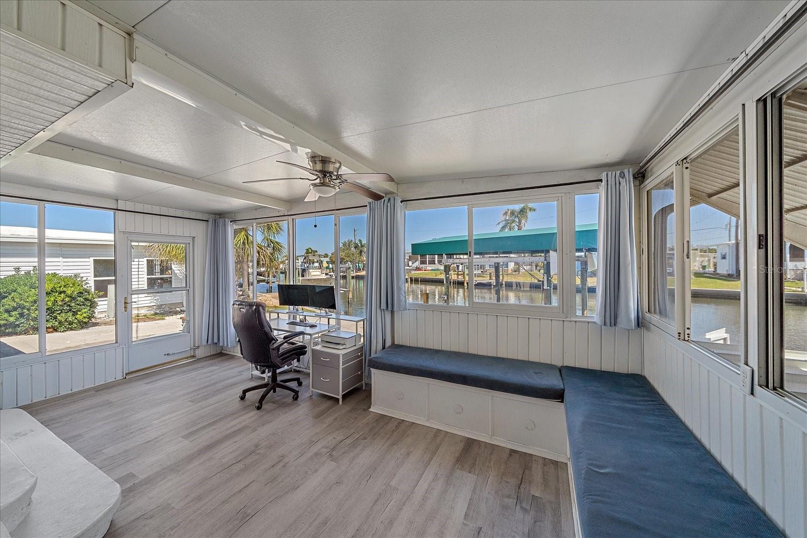 Image 10 of 34 For 286 Nassau Drive