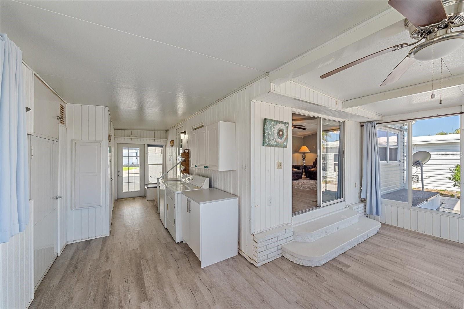 Image 11 of 34 For 286 Nassau Drive