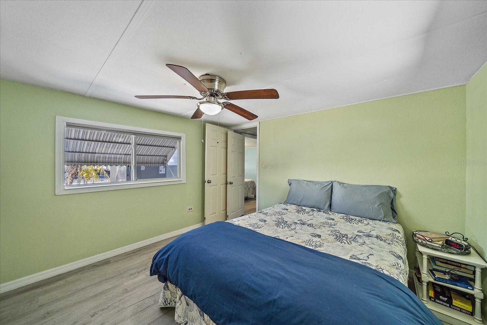 Image 4 of 34 For 286 Nassau Drive