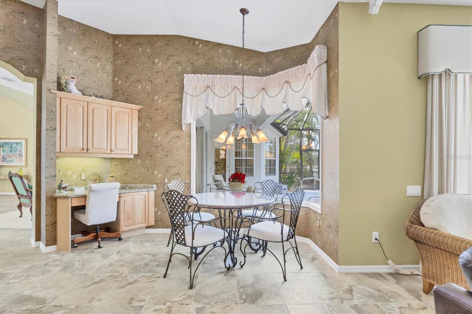 Image 22 of 70 For 7039 Stanhope Place