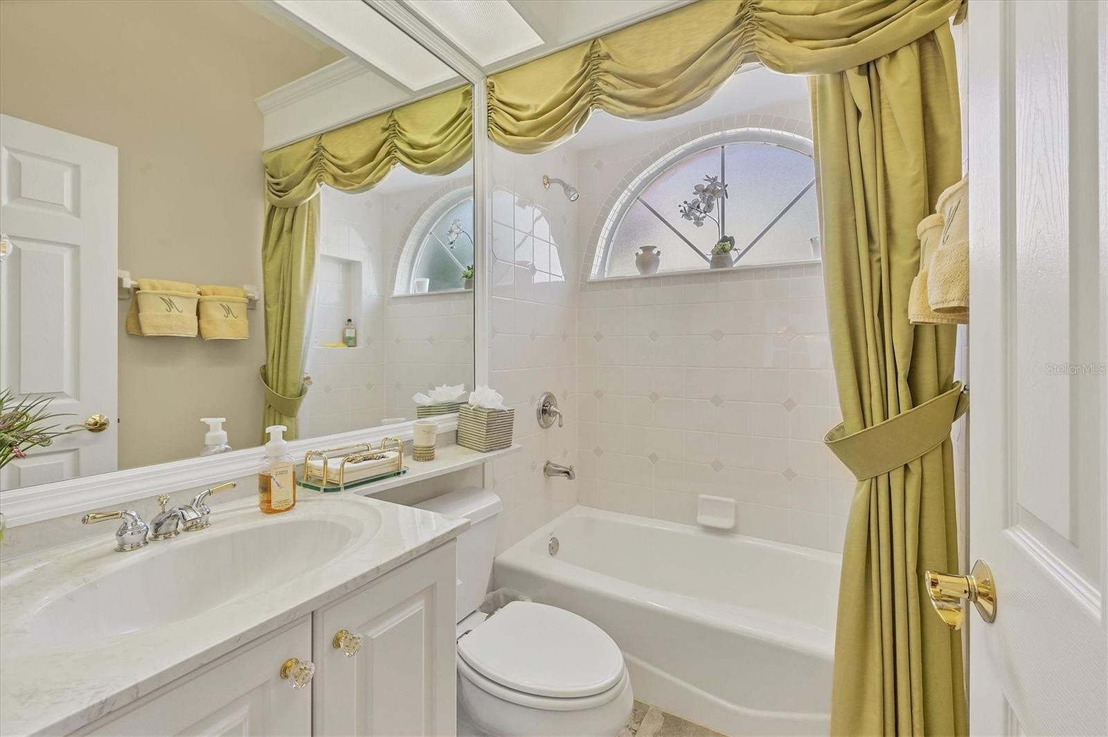 Image 36 of 70 For 7039 Stanhope Place