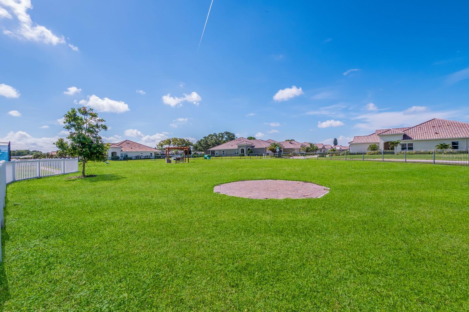 Image 26 of 30 For 7108 Playa Bella Drive