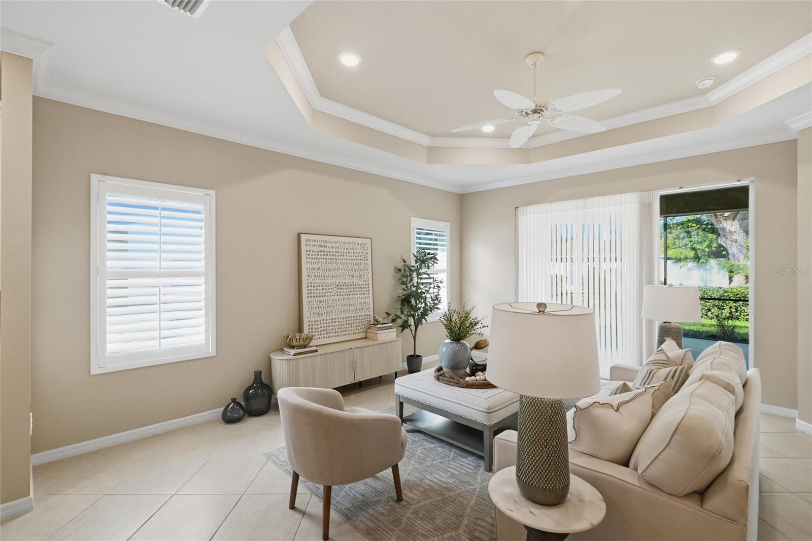 Image 6 of 30 For 7108 Playa Bella Drive