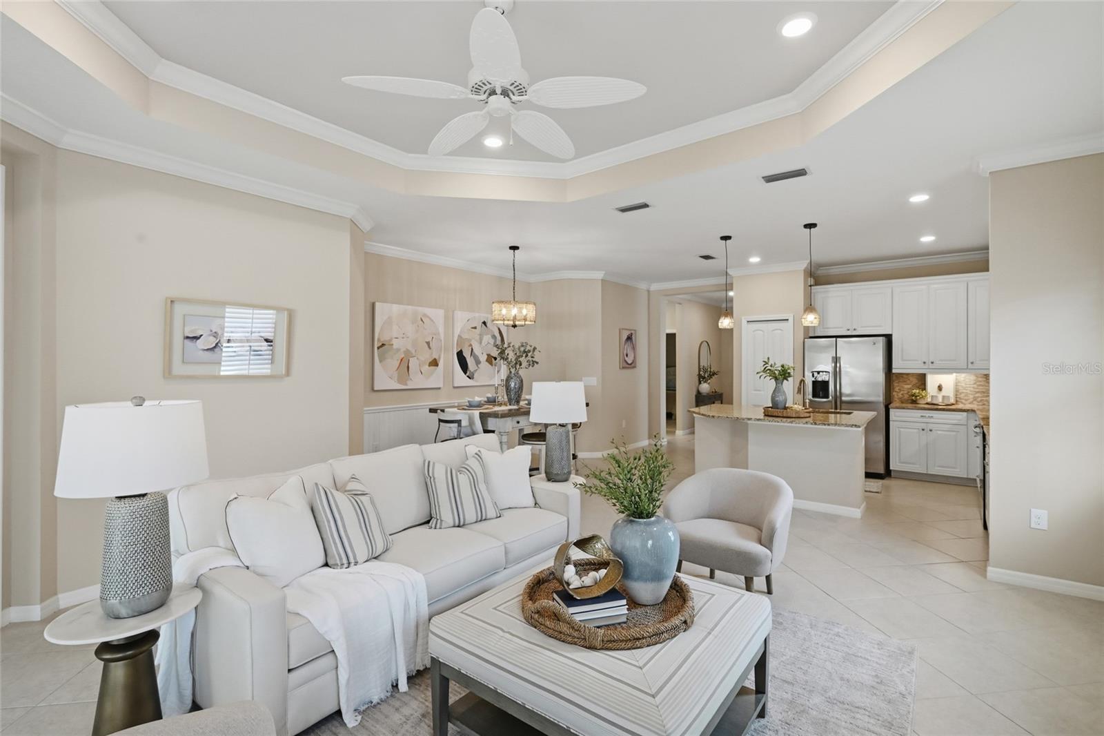 Image 8 of 30 For 7108 Playa Bella Drive