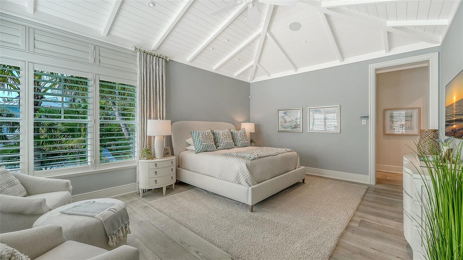 Image 20 of 57 For 5005 Gulf Of Mexico Drive 4