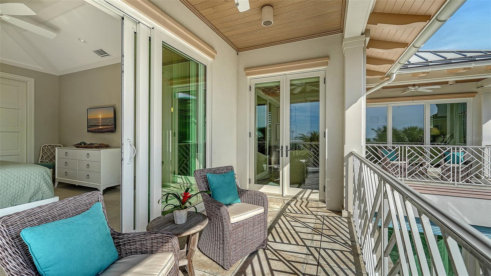 Image 41 of 57 For 5005 Gulf Of Mexico Drive 4