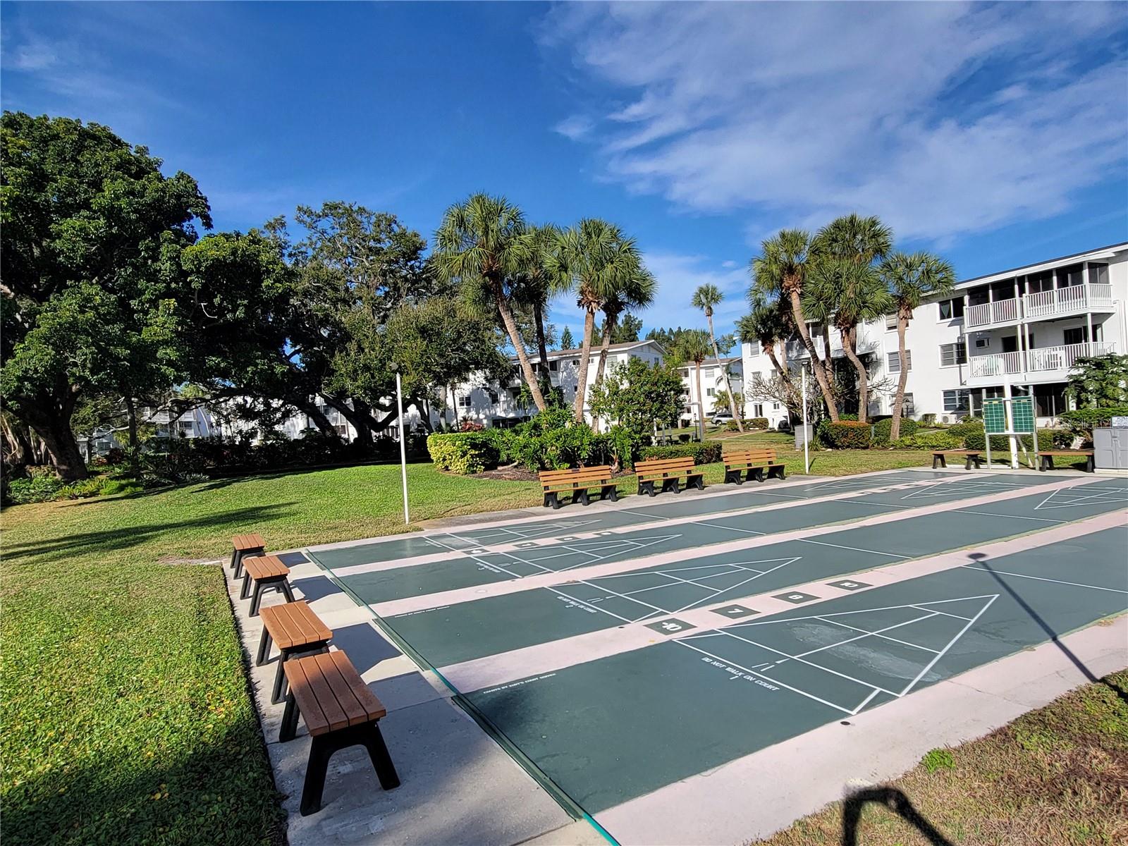 Image 18 of 24 For 2009 Canal Drive N4