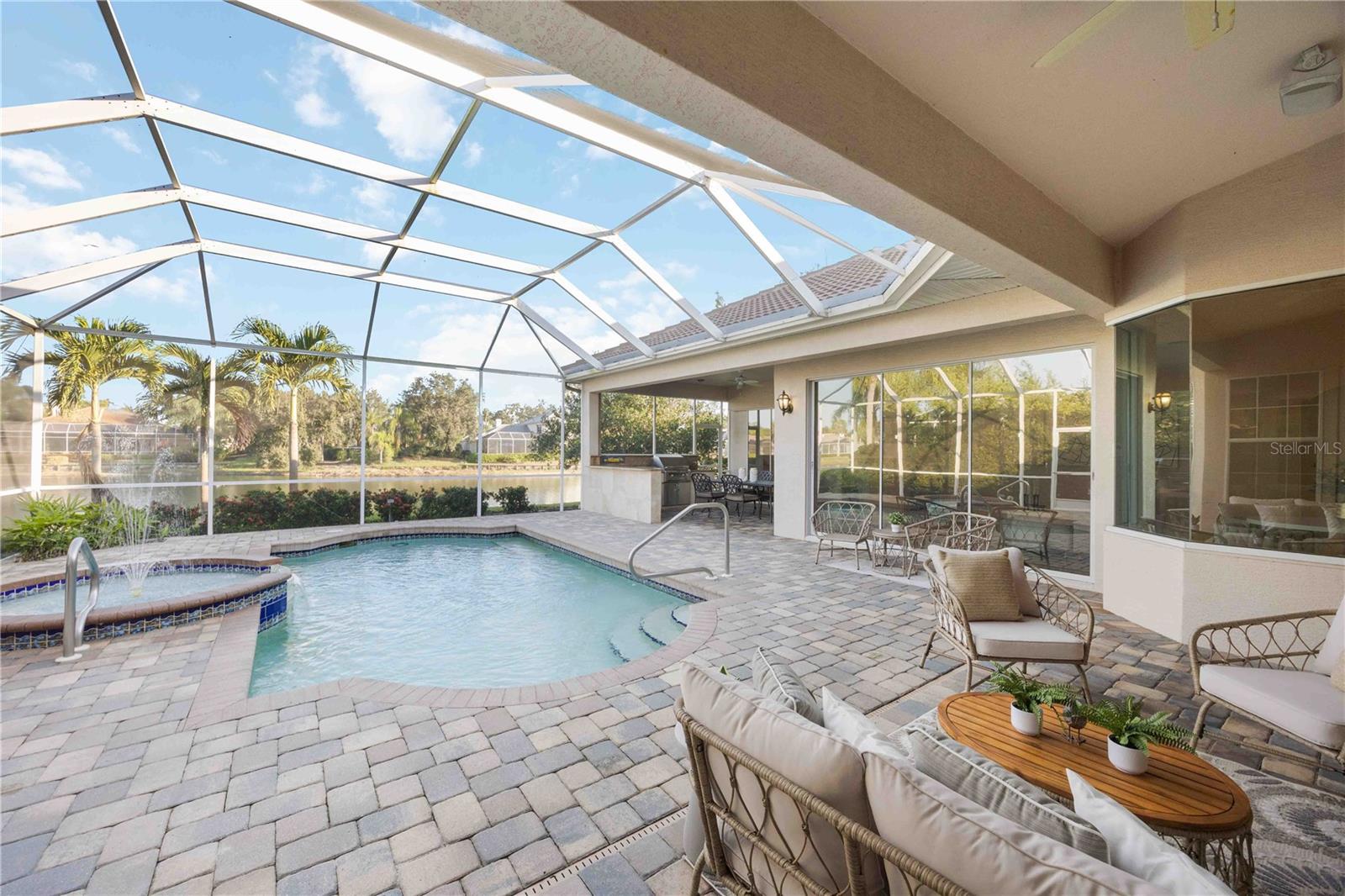 Listing photo id 12 for 7009 Stanhope Place