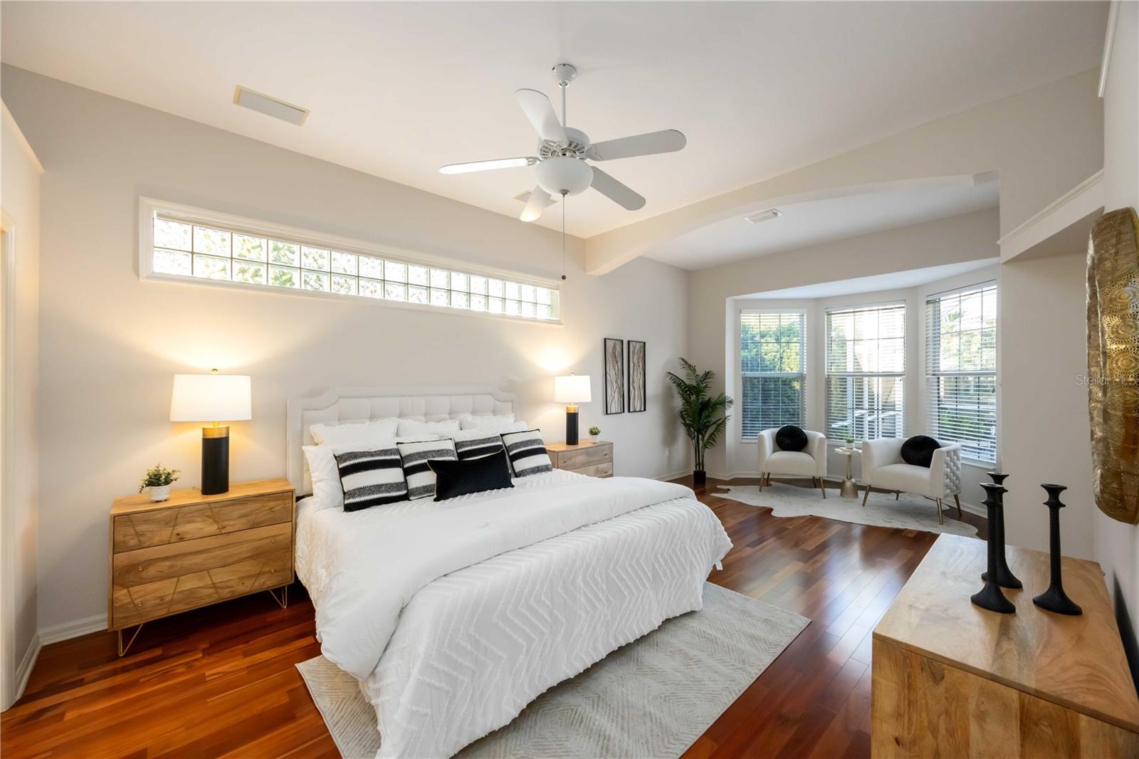 Listing photo id 27 for 7009 Stanhope Place