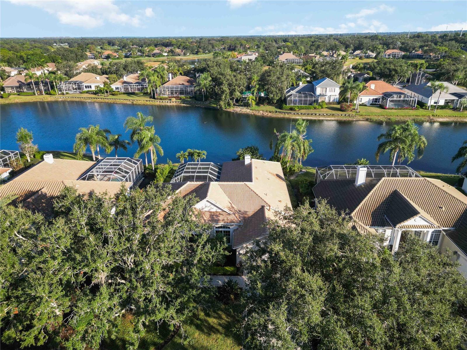 Listing photo id 1 for 7009 Stanhope Place