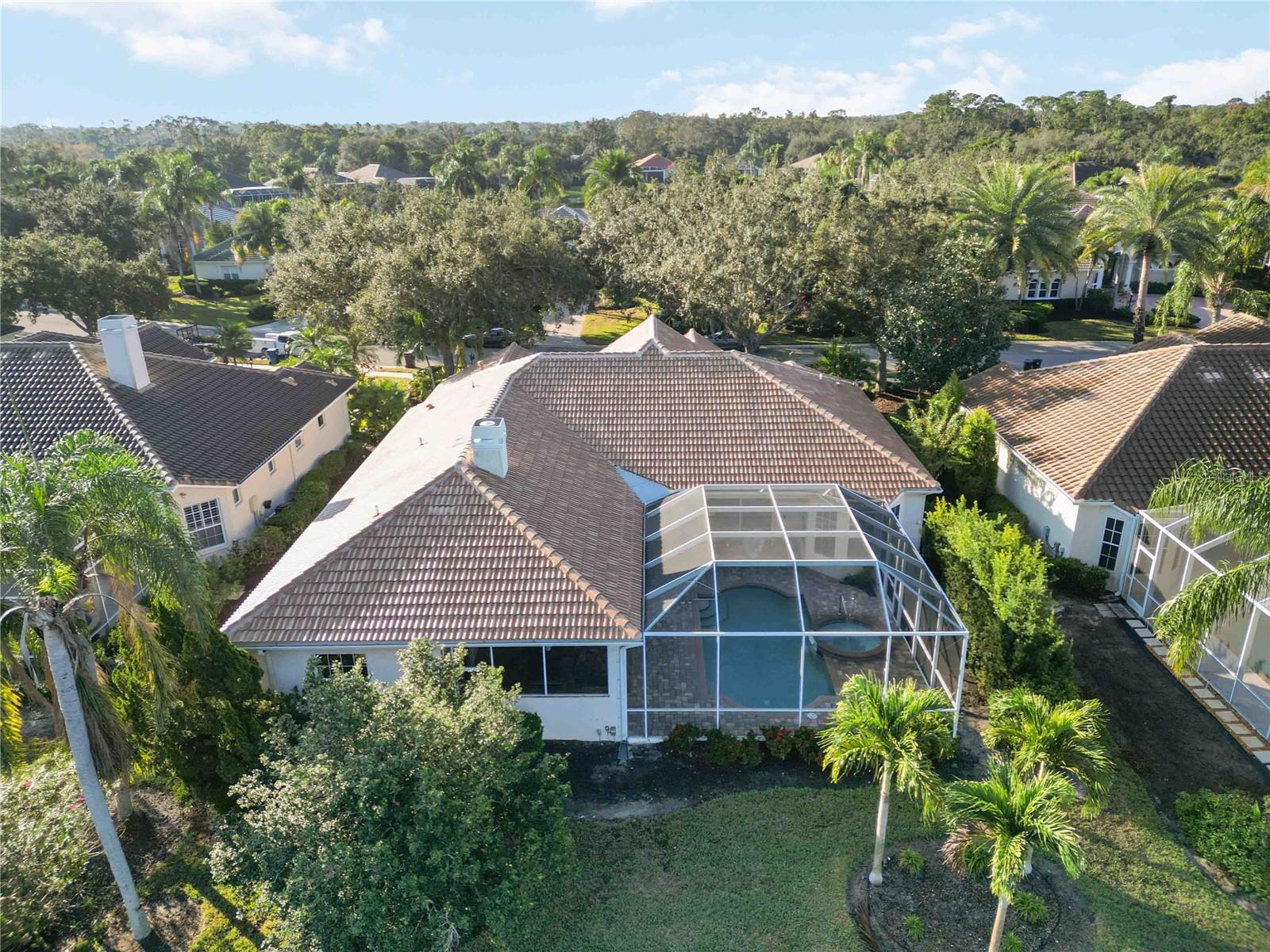 Listing photo id 38 for 7009 Stanhope Place