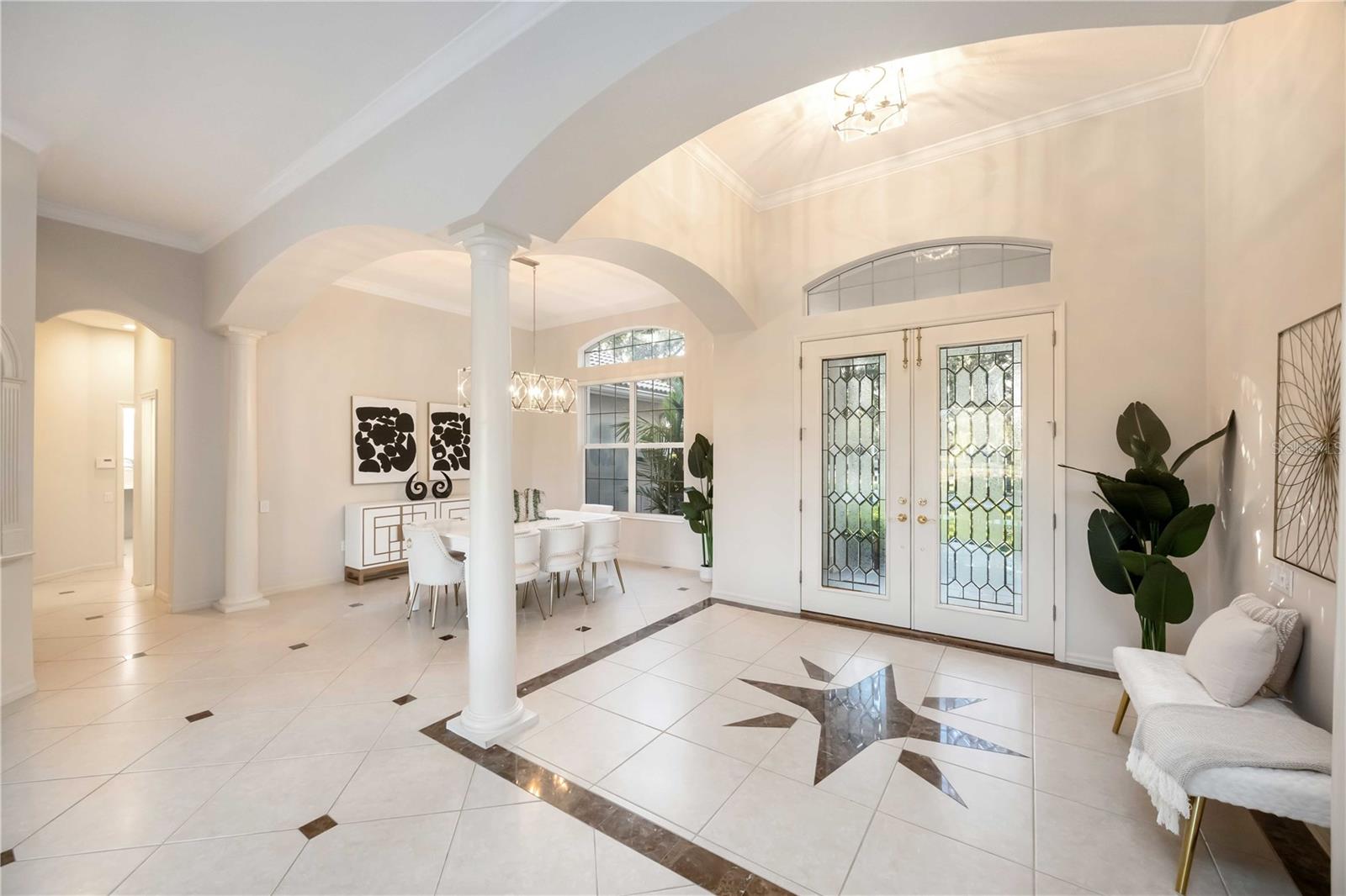 Listing photo id 7 for 7009 Stanhope Place