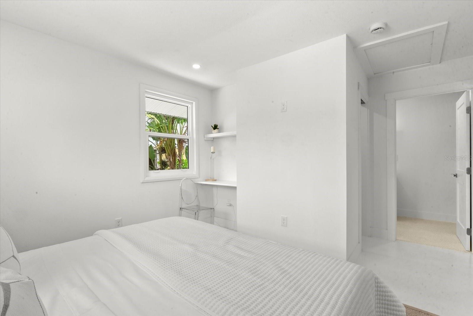 Image 20 of 37 For 1051 Indian Beach Drive