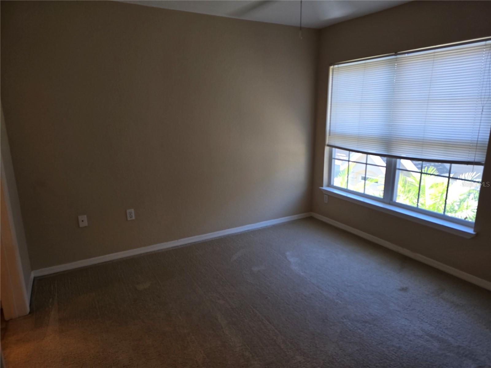 Image 33 of 49 For 5601 Rosehill Road 203