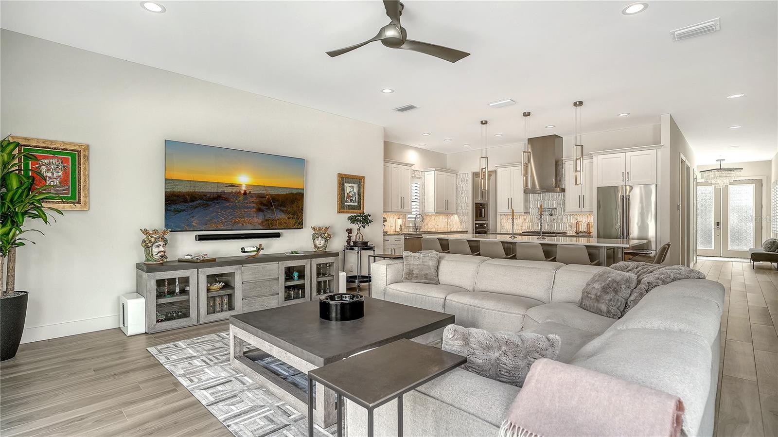 Image 13 of 68 For 1659 Devonshire Lane