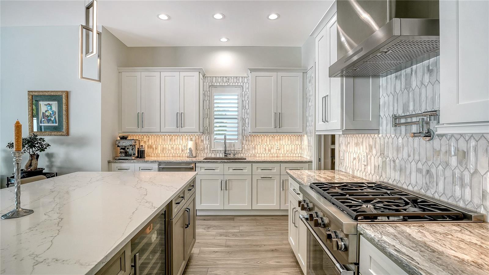 Image 14 of 68 For 1659 Devonshire Lane