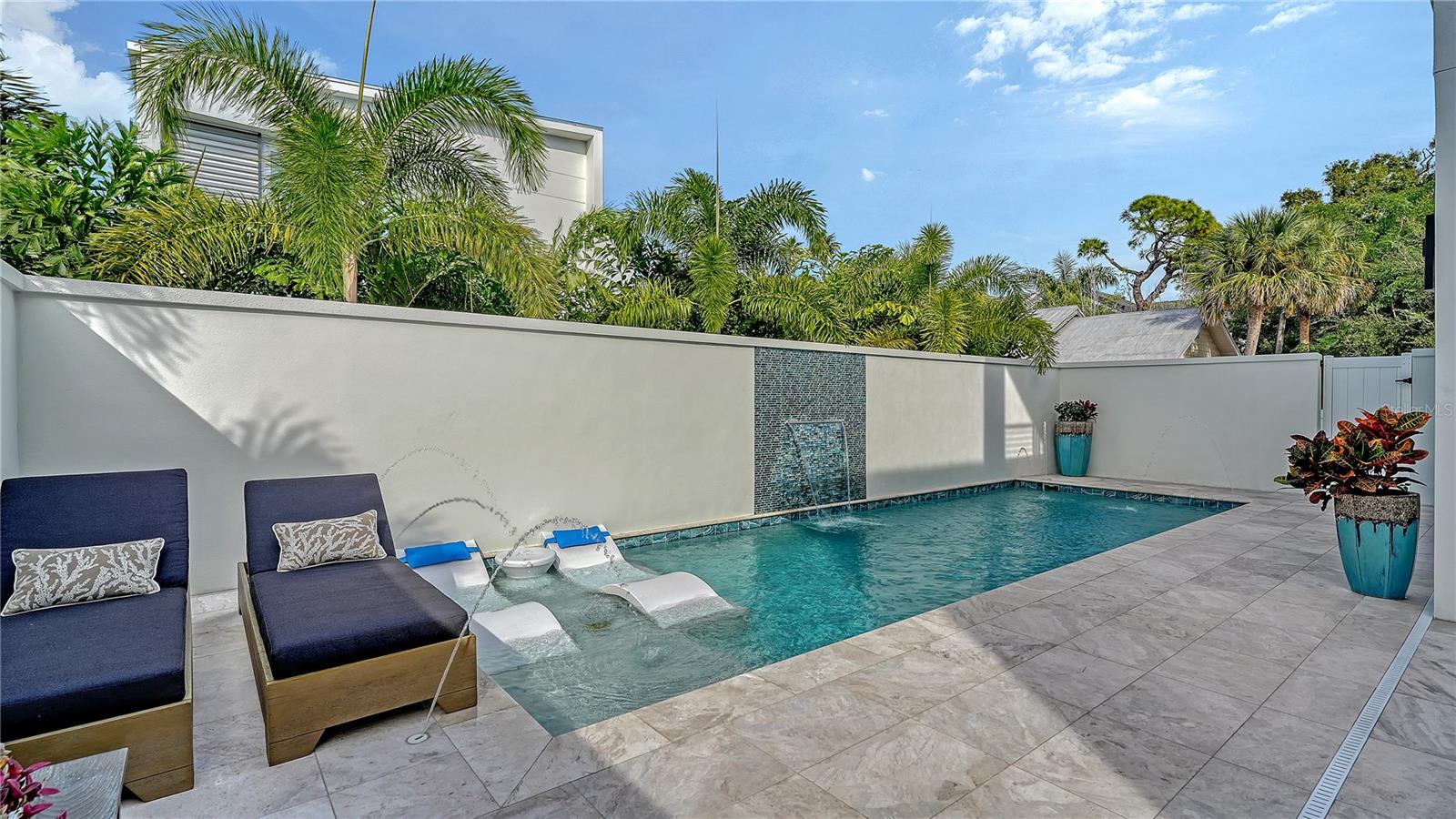 Image 22 of 68 For 1659 Devonshire Lane