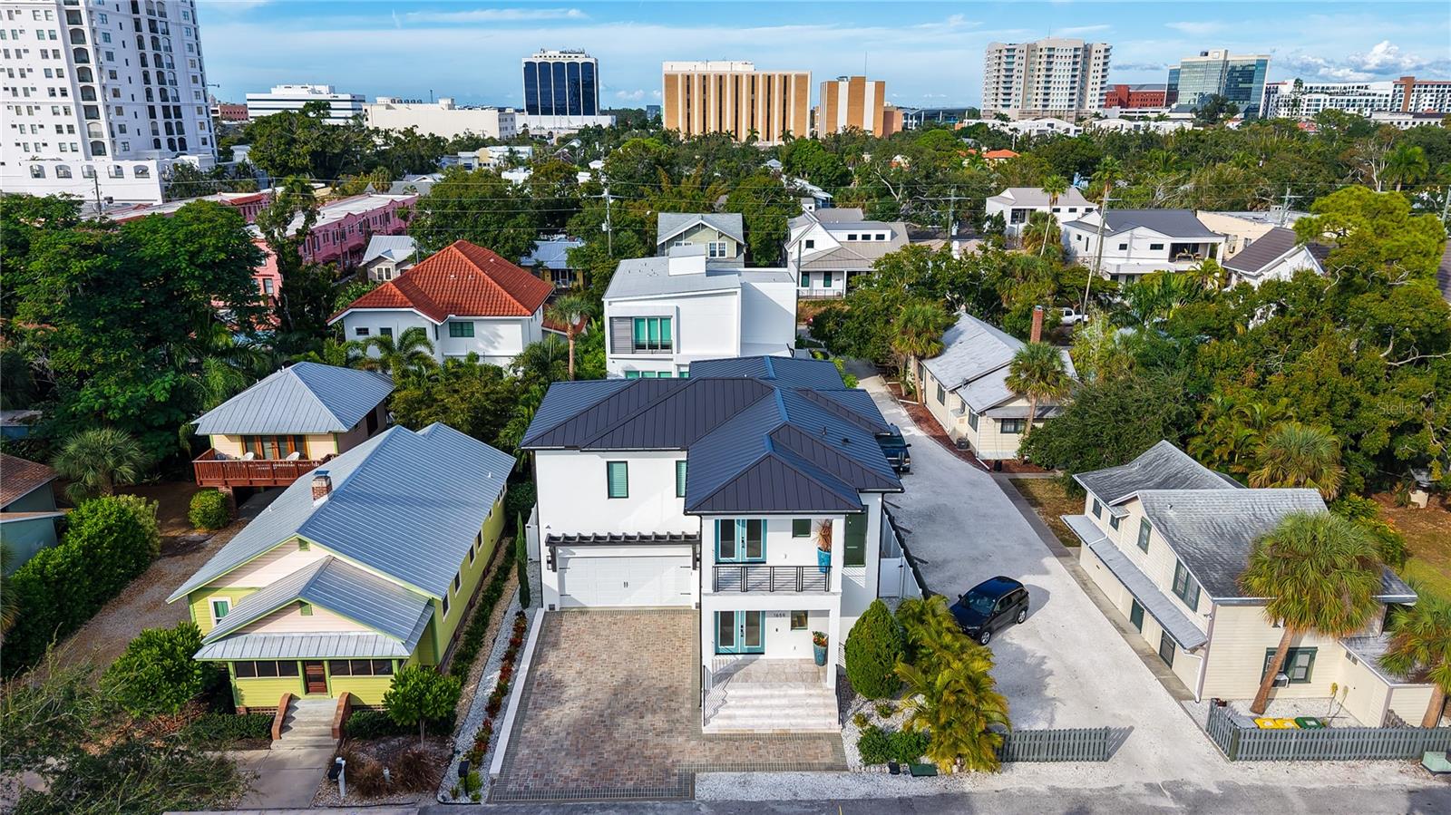 Image 3 of 68 For 1659 Devonshire Lane