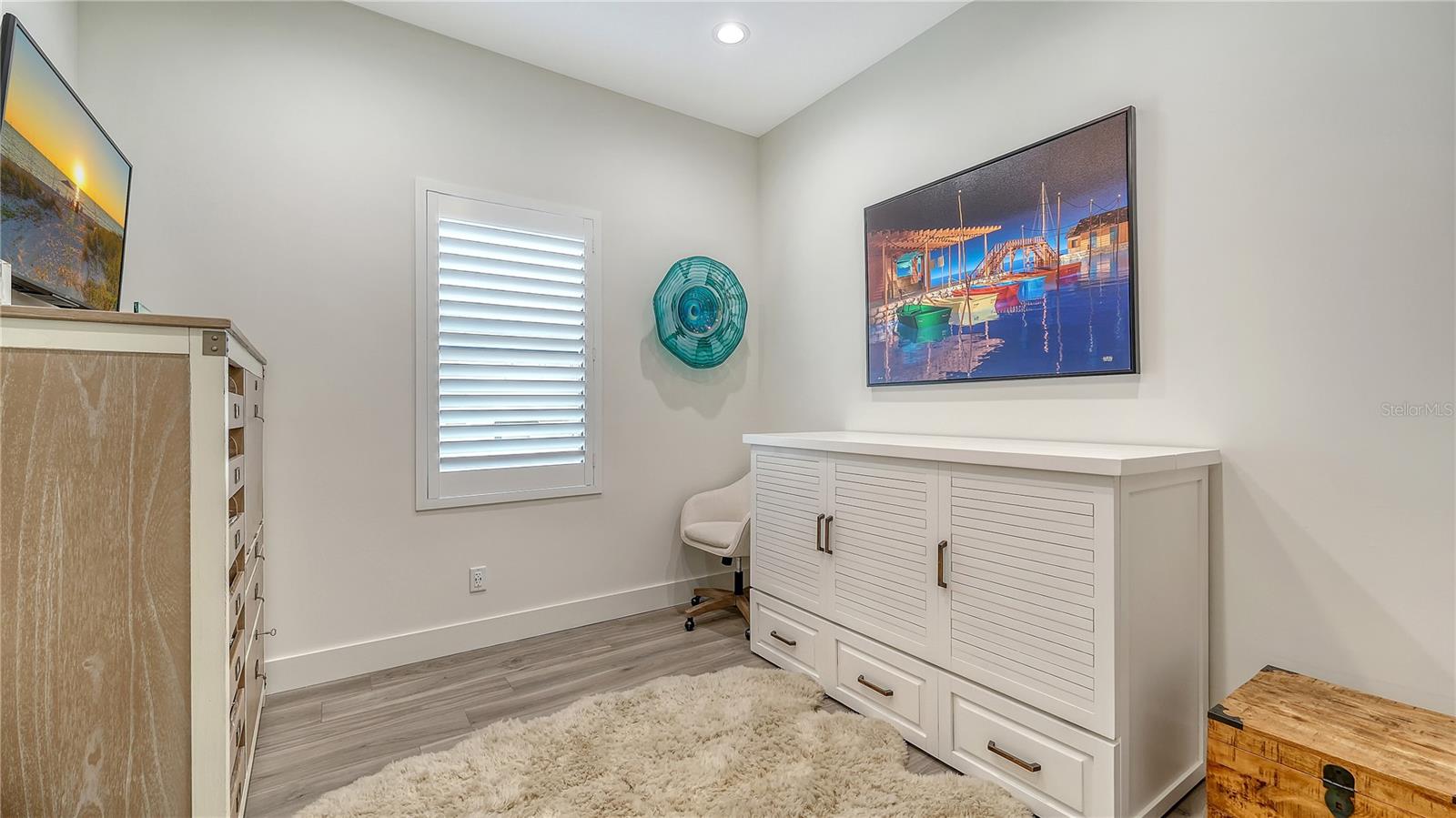 Image 31 of 68 For 1659 Devonshire Lane