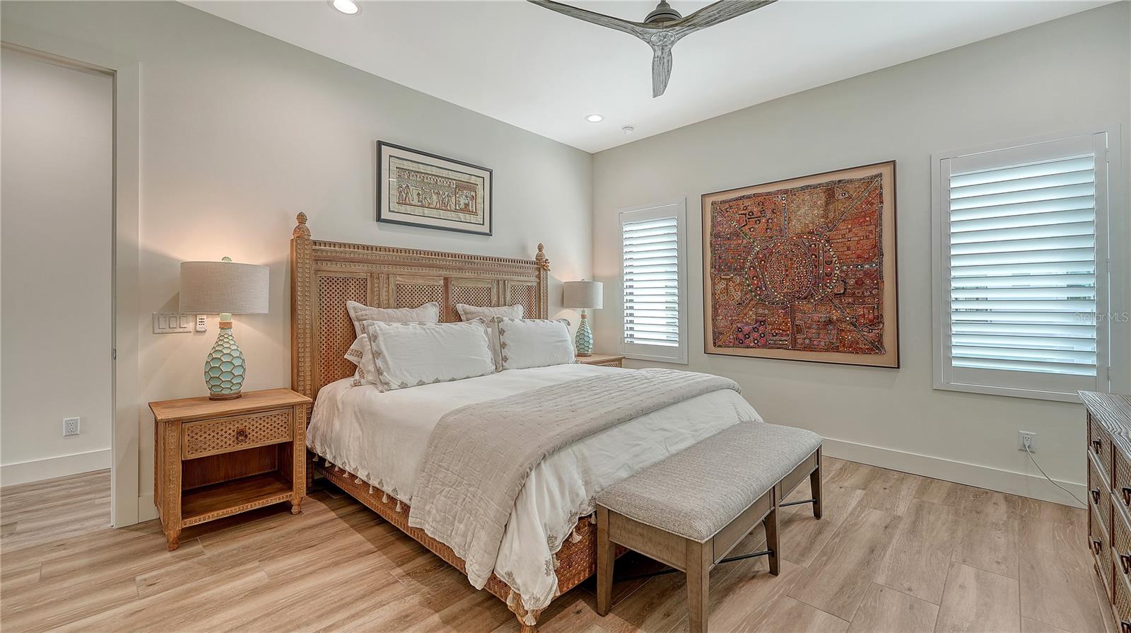 Image 36 of 68 For 1659 Devonshire Lane