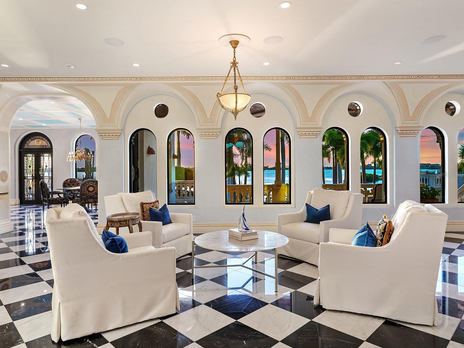 Image 12 of 97 For 1310 Lake Shore Drive