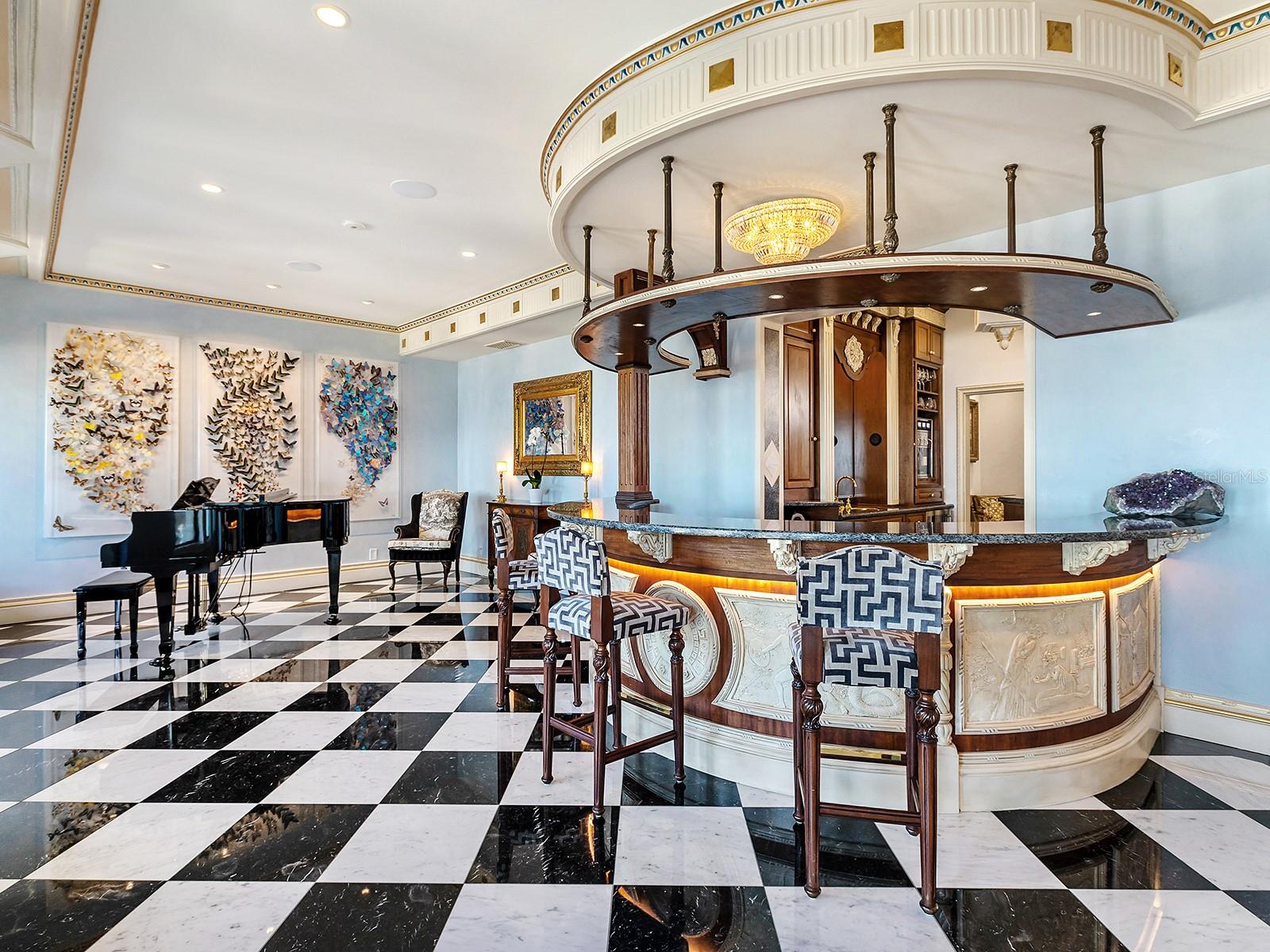 Image 14 of 97 For 1310 Lake Shore Drive