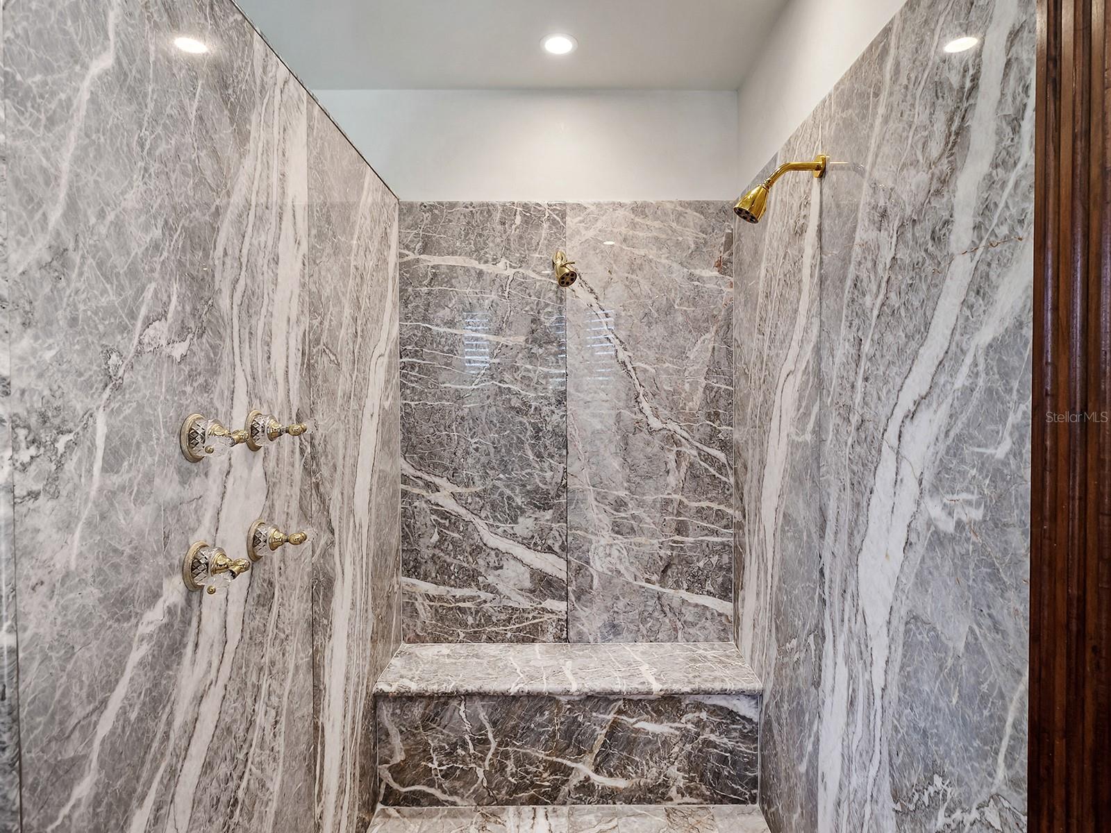 Image 44 of 97 For 1310 Lake Shore Drive