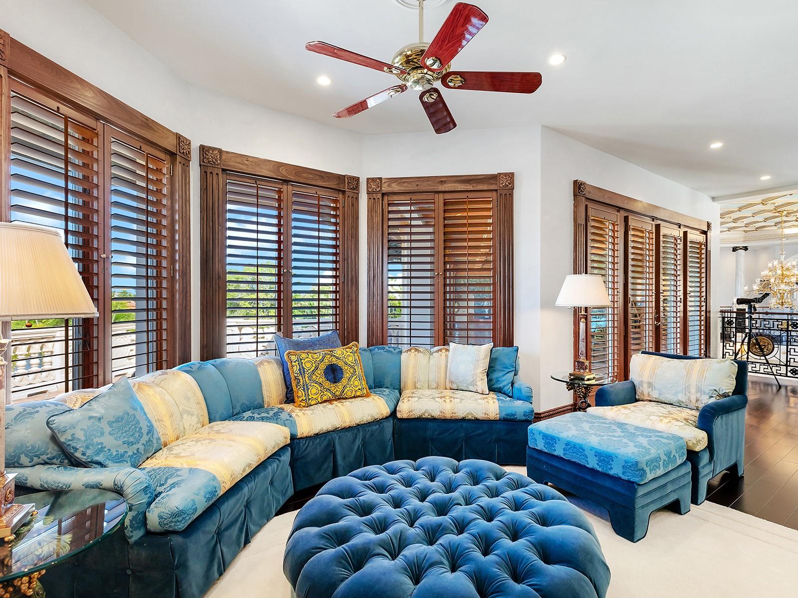 Image 48 of 97 For 1310 Lake Shore Drive