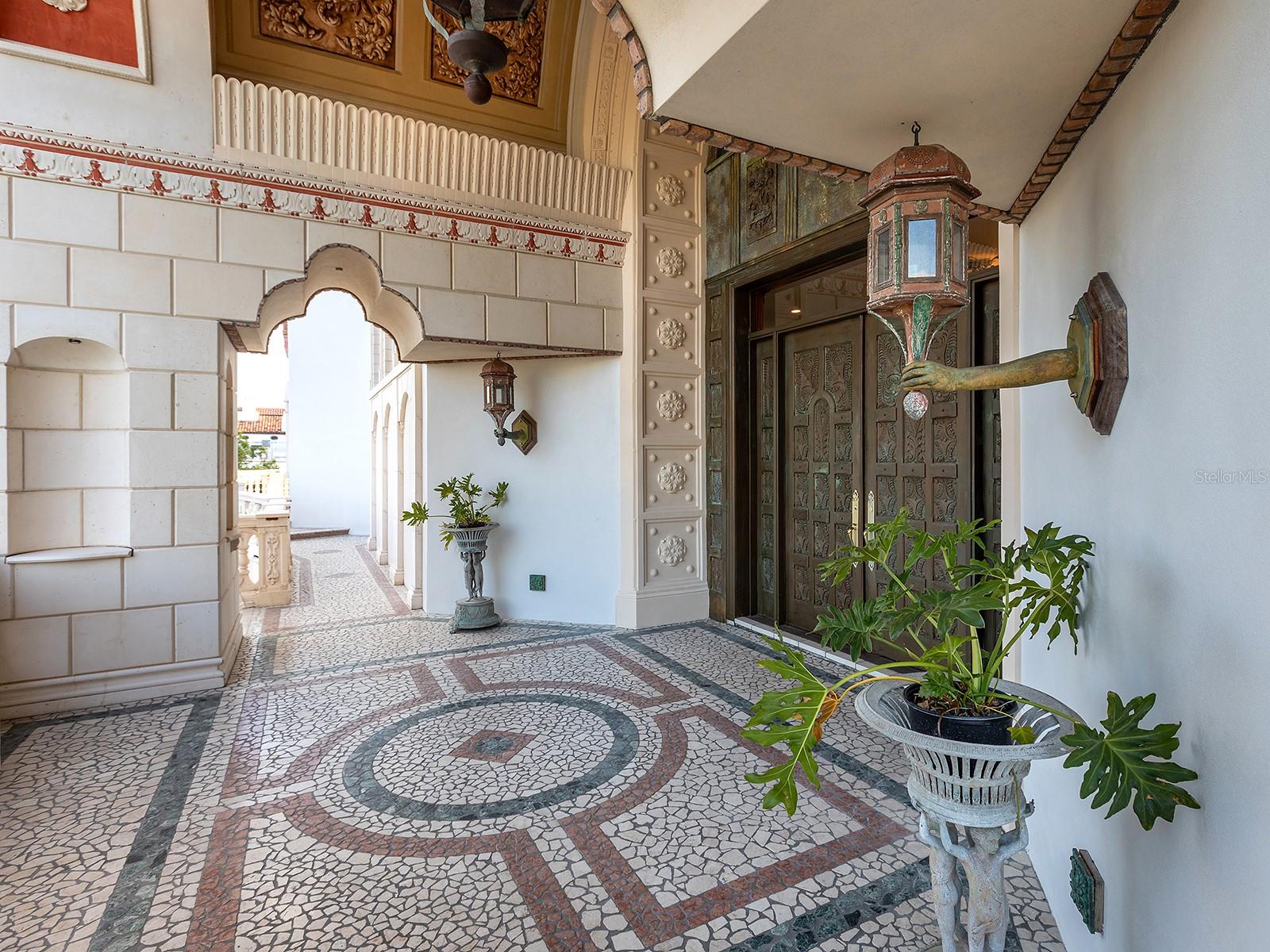 Image 62 of 97 For 1310 Lake Shore Drive