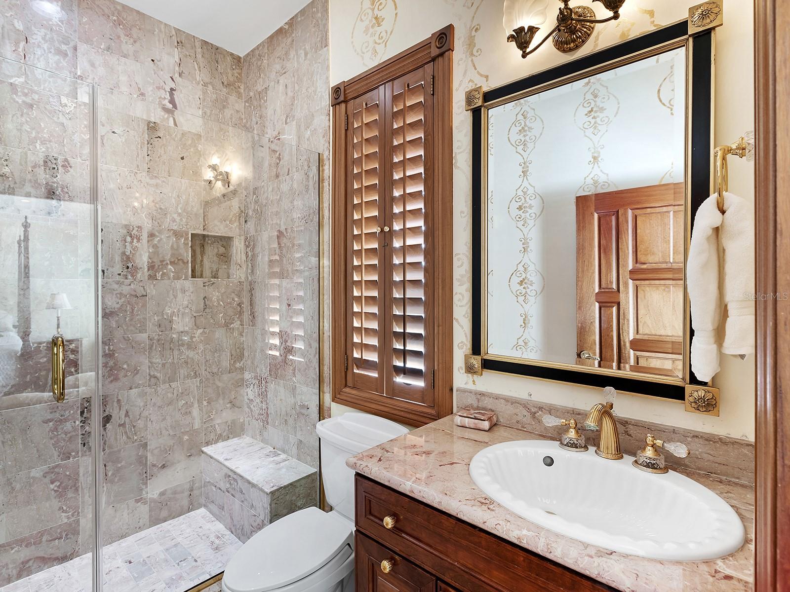 Image 82 of 97 For 1310 Lake Shore Drive