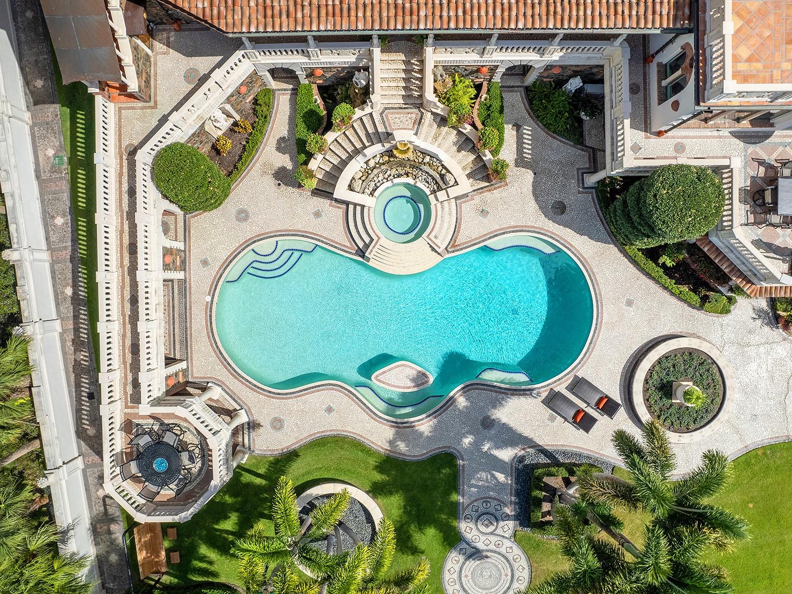 Image 86 of 97 For 1310 Lake Shore Drive