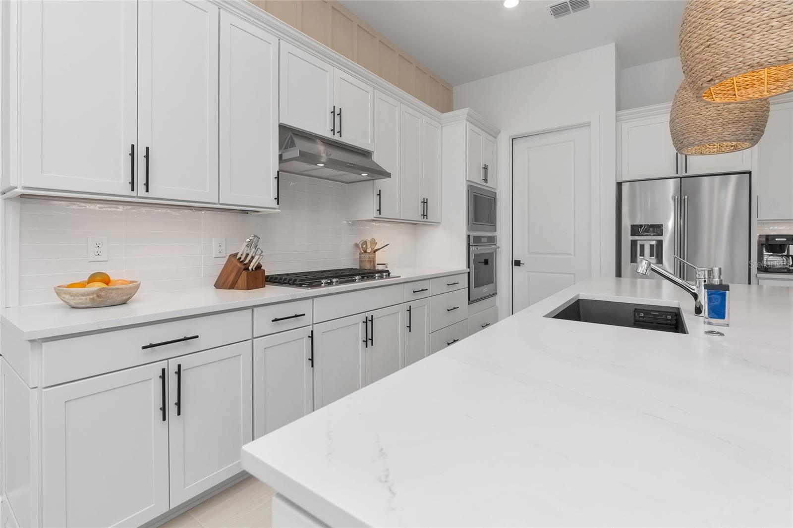 Image 11 of 60 For 29176 Coral Harbour Drive