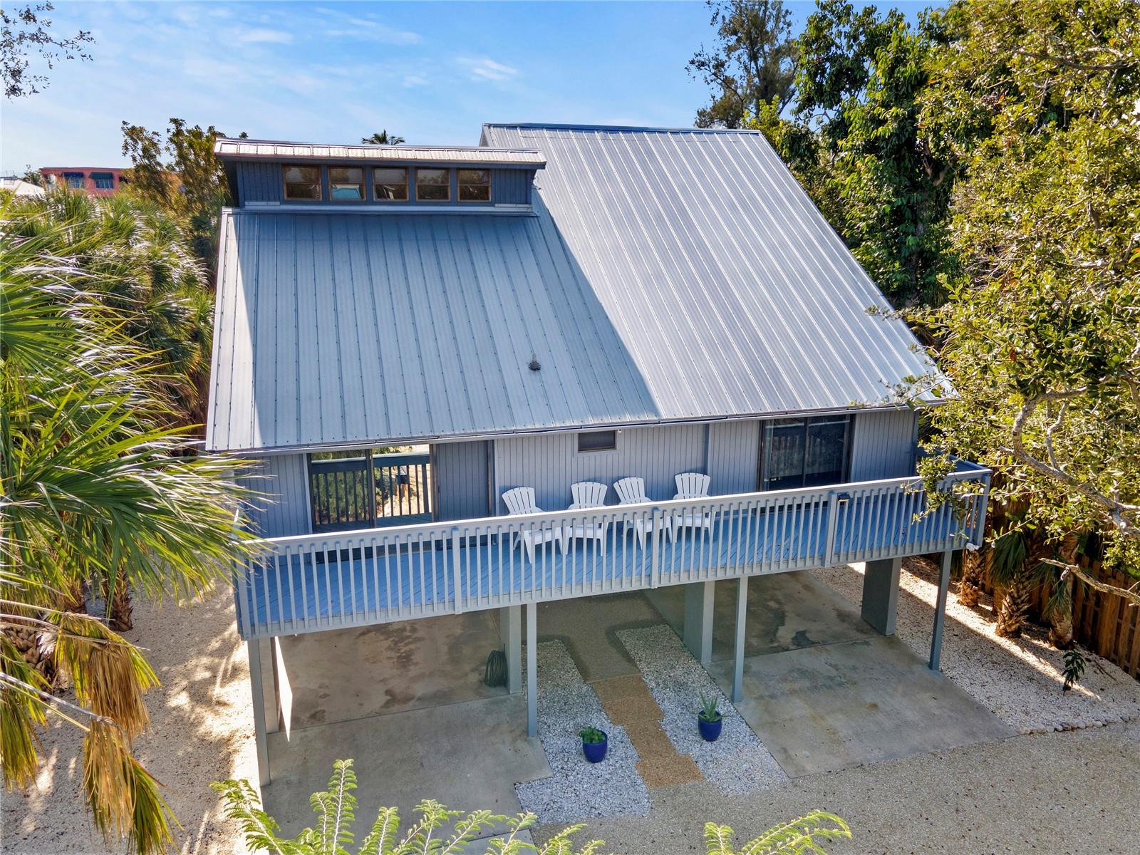 Details for 356 Island Circle, SARASOTA, FL 34242