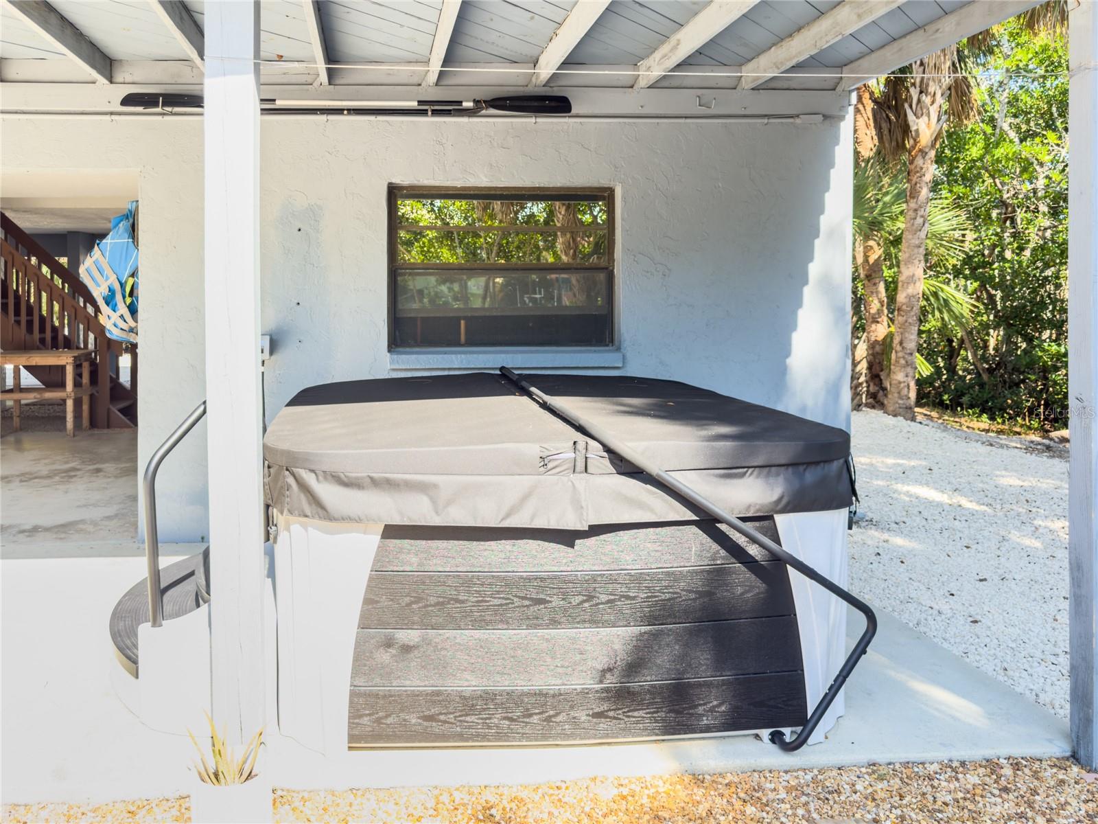 Image 34 of 35 For 356 Island Circle