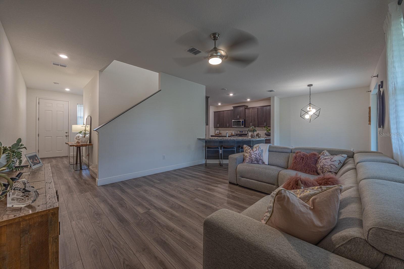 Image 4 of 33 For 11616 Little River Way