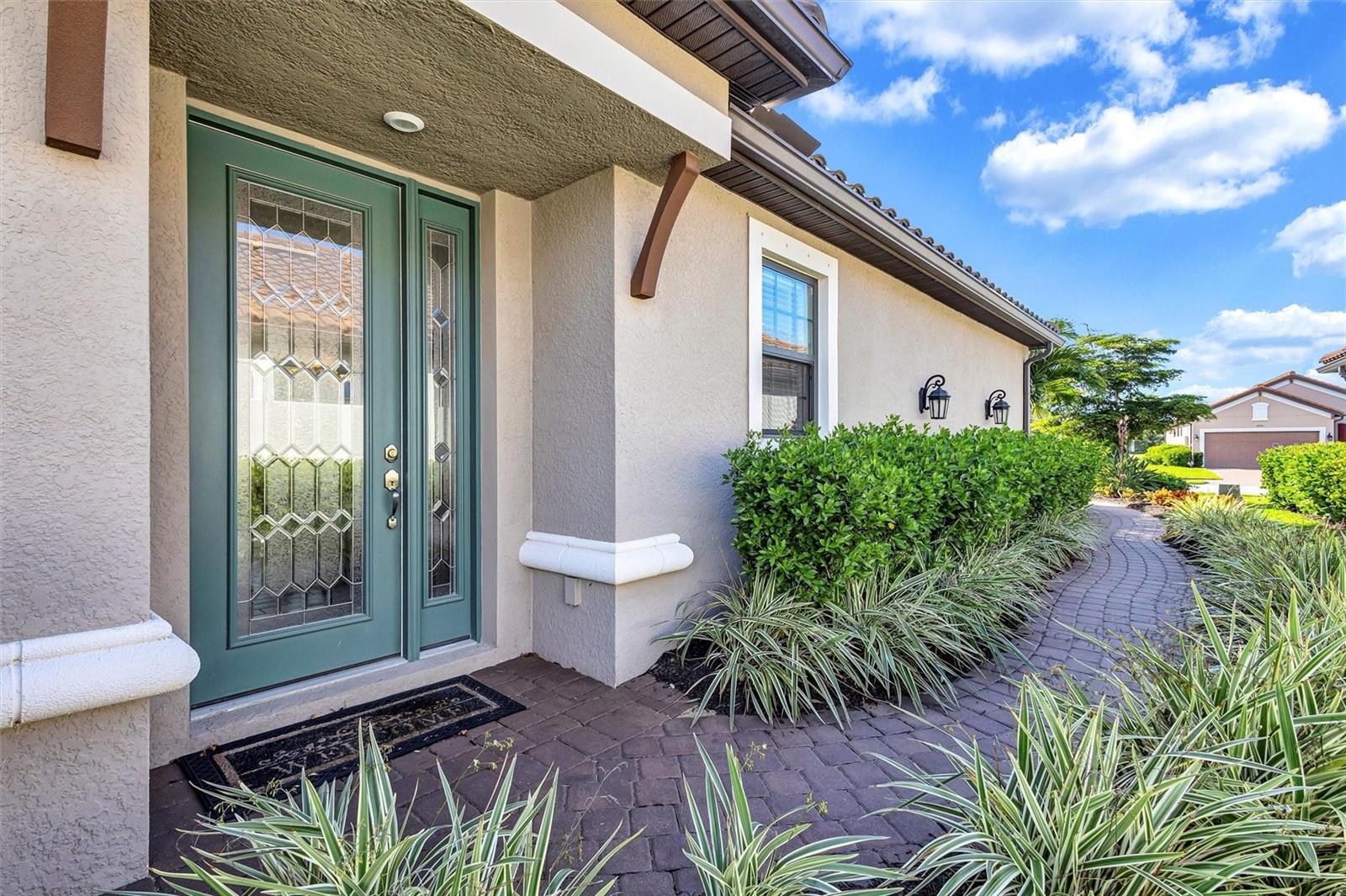 Image 10 of 65 For 4727 Motta Court