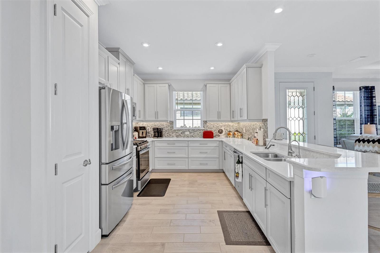 Image 18 of 65 For 4727 Motta Court