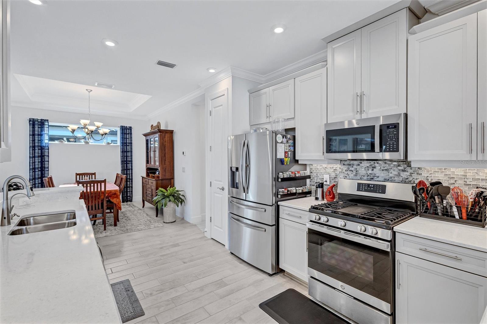 Image 20 of 65 For 4727 Motta Court