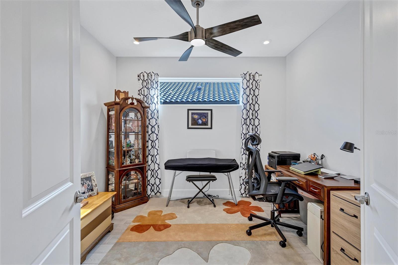 Image 36 of 65 For 4727 Motta Court