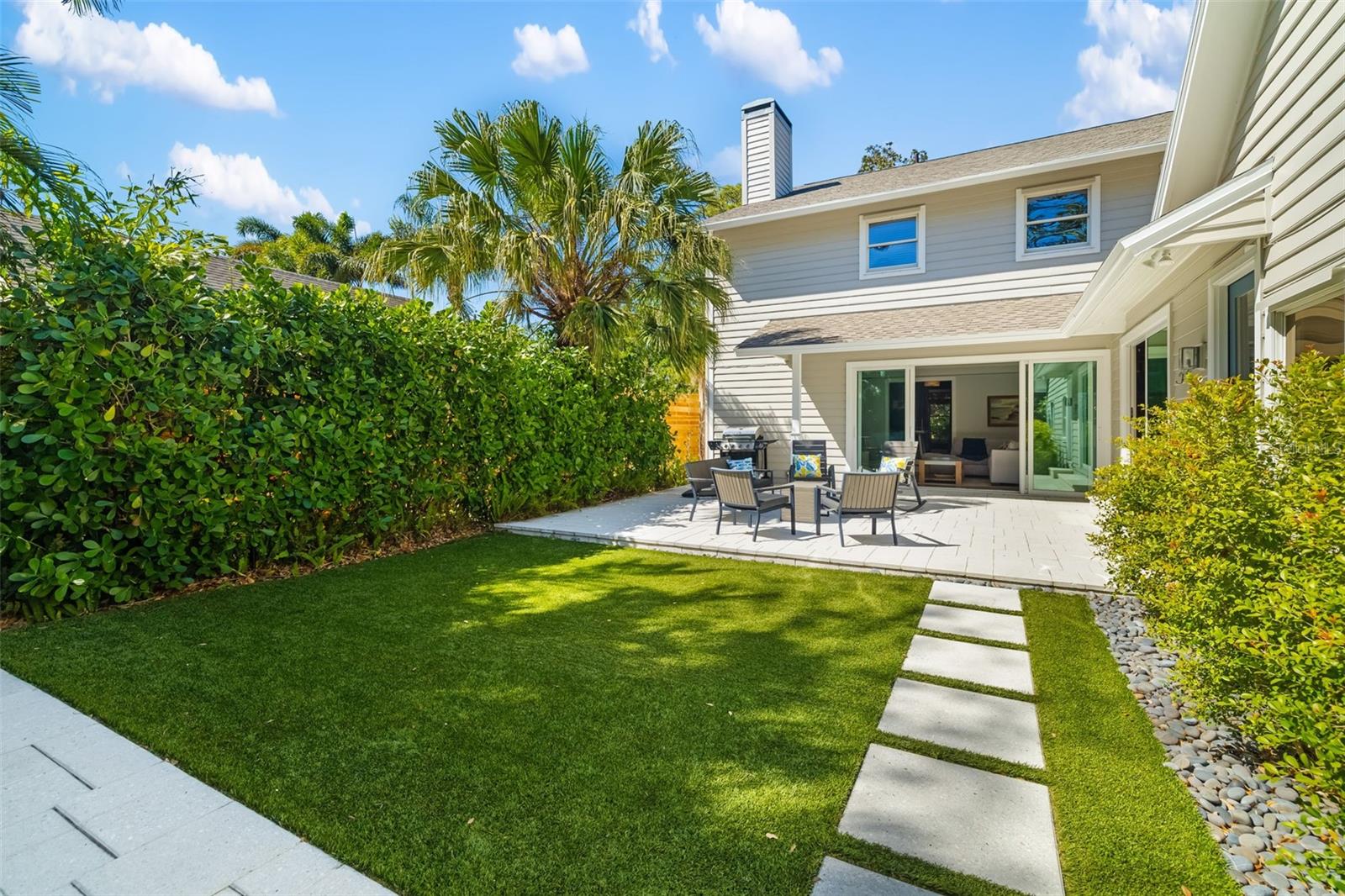 Image 12 of 85 For 1434 Ladue Lane