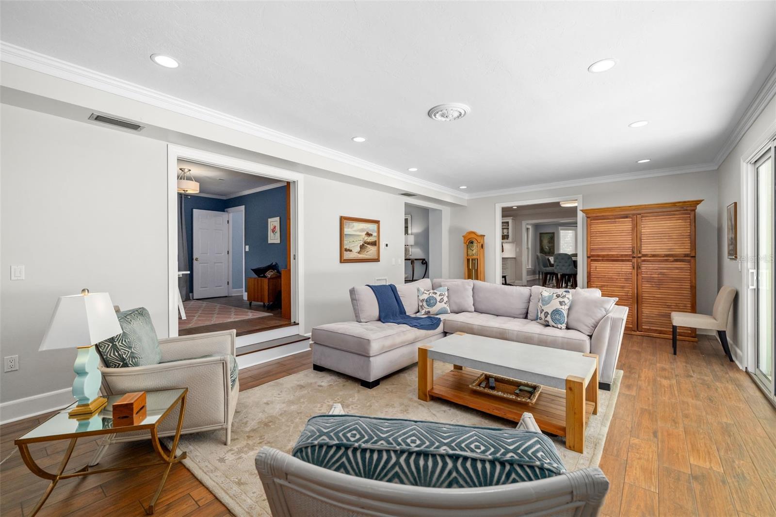 Image 21 of 85 For 1434 Ladue Lane