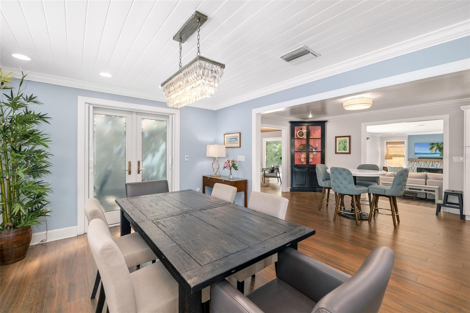 Image 38 of 85 For 1434 Ladue Lane