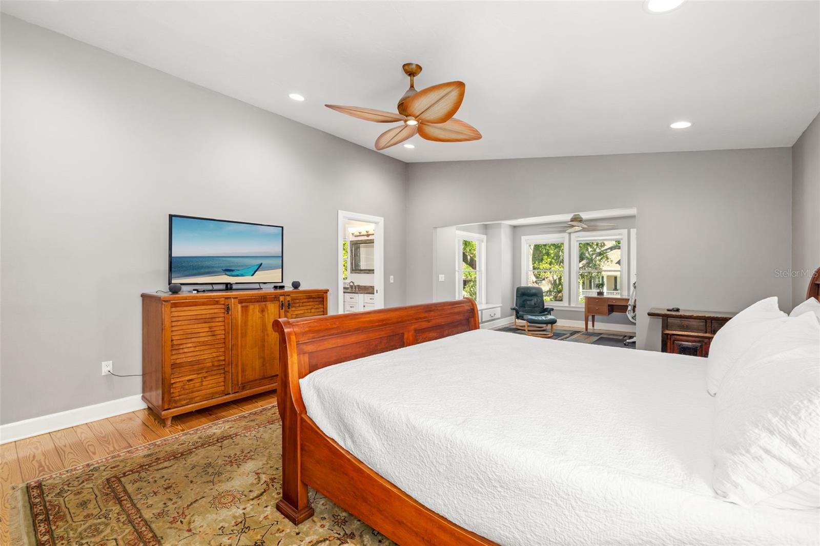 Image 52 of 85 For 1434 Ladue Lane